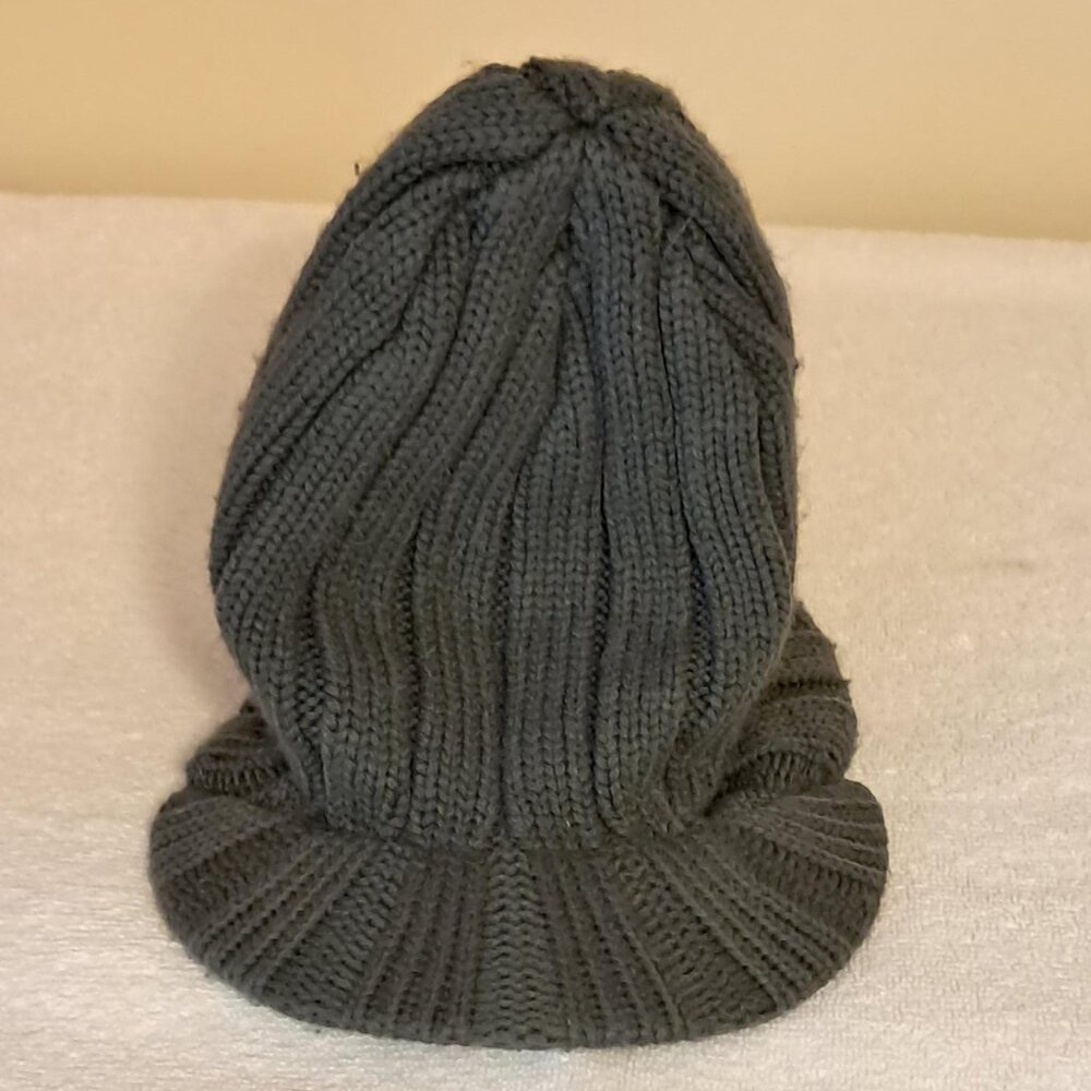 Unisex Ribbed-Style Beanie Hat with Visor, Gray